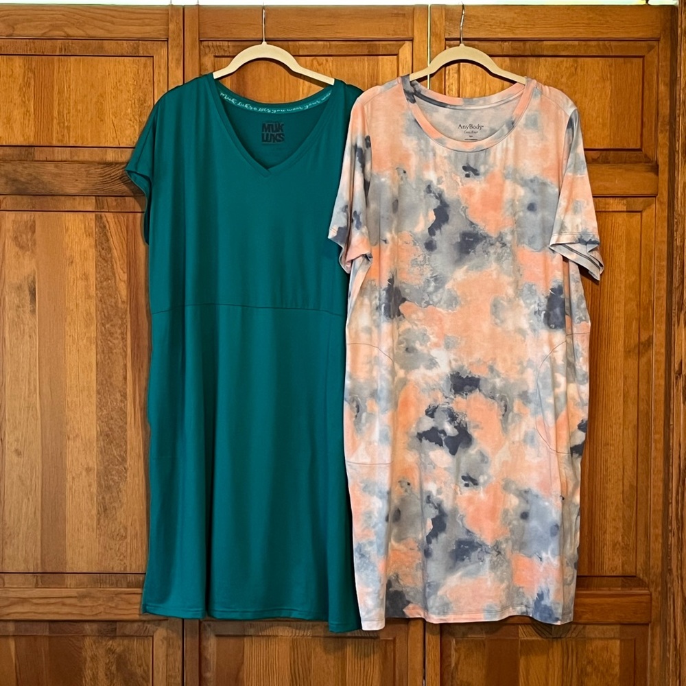 Bundle of 2 Comfy Knee Length Dresses Suze 1X